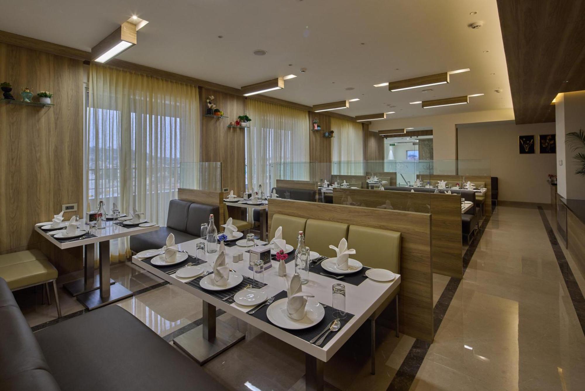 Grand Continent Hosur A Sarovar Portico Affiliate Hotel Hosūr Exterior foto